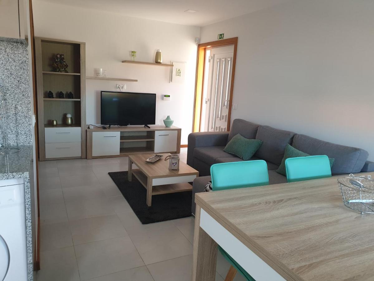 Hollidays Dreams Villa โปโว เดอ วาร์ซิม ภายนอก รูปภาพ